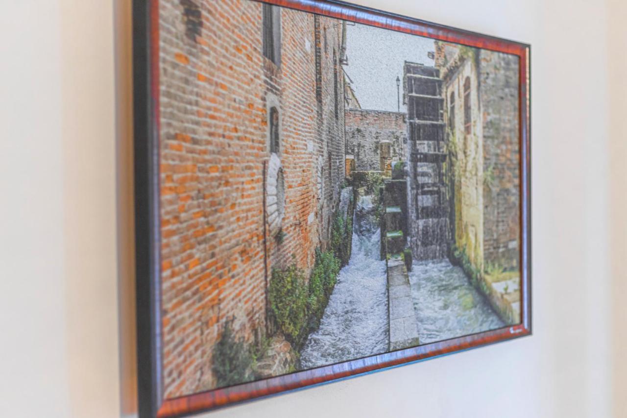 Buskovsky Mlyn 1580 Hotell Dolní Bousov Exteriör bild